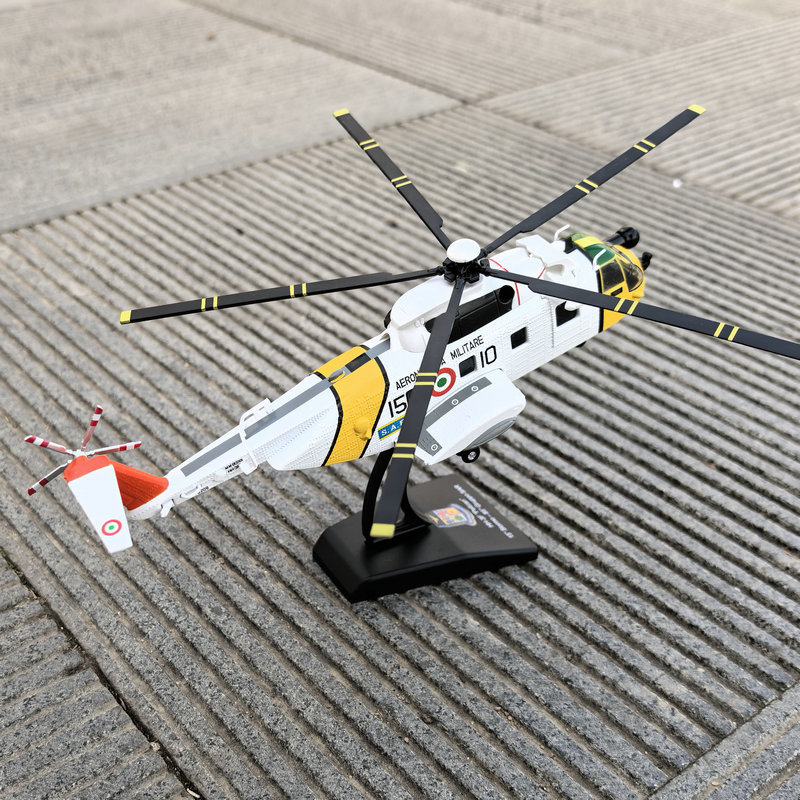 نموذج طائرة إيطالية مصغرة بمقي - مراجعة Rc Helicopter Hobby Grade وسعره